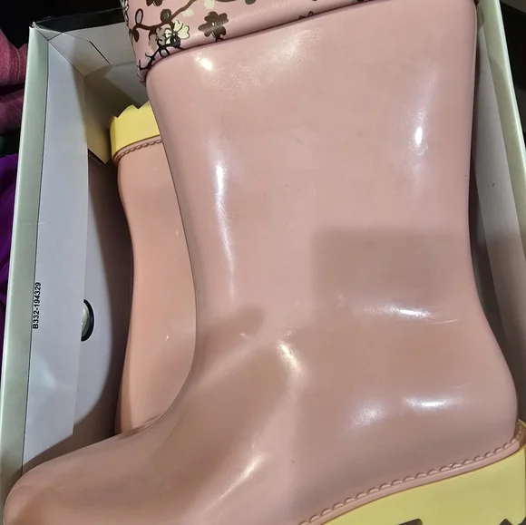 Mini Melissa rainboots sz 3 big girl BNIB - Picture 2 of 5